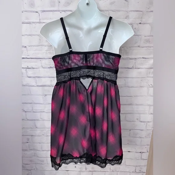 Torrid Babydoll Neglige Size 3X 22/24 Red Black Plaid Lace Sheer Sexy - Picture 8 of 9